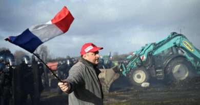 Agricultores de Europa protestan contra acuerdo comercial entre Mercosur y la UE