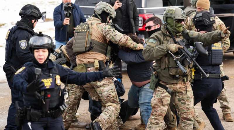 Agentes federales de inmigración se trasladan a Mineápolis tras operativo en Luisiana