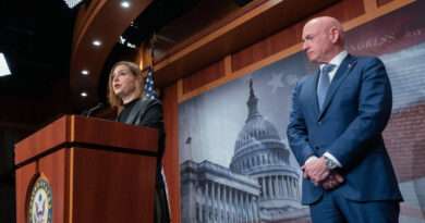 Rechazan cargos contra demócratas que pidieron al ejército ignorar órdenes ilegales