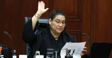 Propone ministra Batres negar amparo a García Cabeza de Vaca