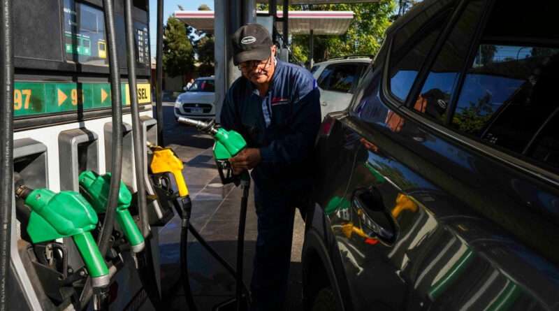 Asesores de Kast declaran quiebra del Estado chileno; ministros de su gobierno los desmienten