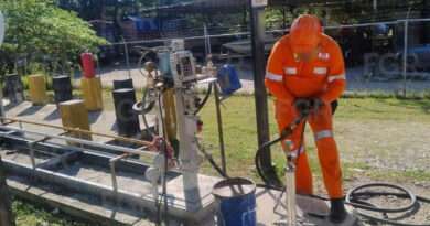 Detienen a dos personas en Palenque tras aseguramiento de inmueble por venta de ‘huachicol’