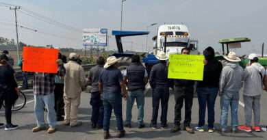 Ejidatarios de Tonanitla mantienen bloqueo al AIFA por conflicto territorial con Tecámac