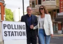 Resultados electorales parciales apuntan a pérdidas de laboristas de Starmer y triunfos de Reform UK