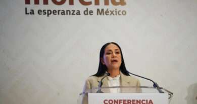 Morena promete cerrar puerta al nepotismo y candidatos «intachables» para comicios de 2027