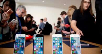 Apple e Intel llegan a un acuerdo preliminar para la fabricación de chips, reporta ‘WSJ’
