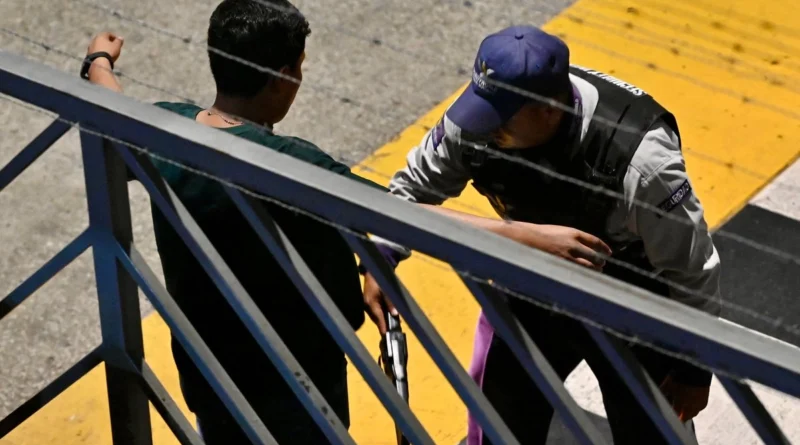 Daniel Noboa otorga inmunidad a militares extranjeros que realicen operaciones en Ecuador